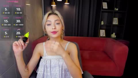 Alysia online show from October 2025 02:40:02 PM