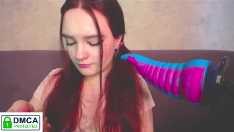 Snapshot of alyssa__scarlet chatting on November 2025 08:26:02 AM Alyssa online show from November 2025 08:26:02 AM