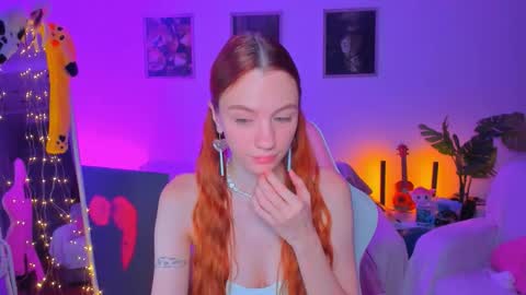 Snapshot of alyssa_smitt chatting on September 2025 05:23:01 PM alyssa_smitt online show from September 2025 05:23:01 PM