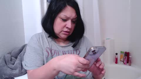 Snapshot of alyssiaamorexo chatting on December 2024 03:41:02 PM Alyssiaamorexo online show from December 2024 03:41:02 PM