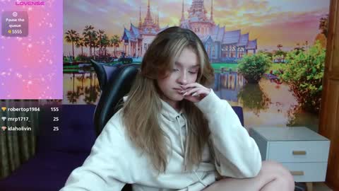 Alyy online show from January 2025 05:10:01 PM