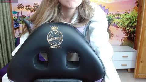 Alyy online show from January 2025 02:08:01 PM