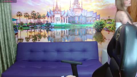Alyy online show from February 2025 02:13:02 PM