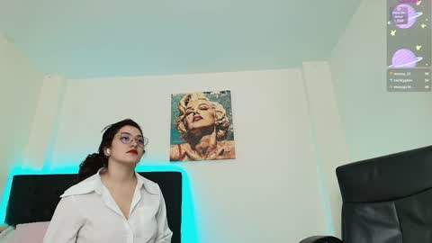 Isabella online show from January 2025 11:06:01 PM