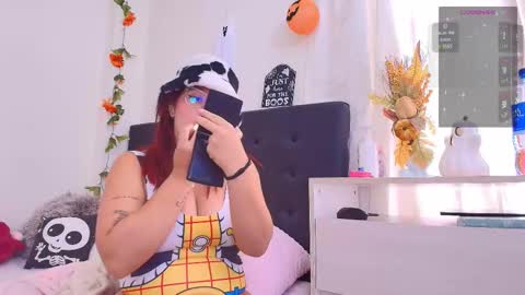 Isabella online show from October 2025 07:03:01 PM