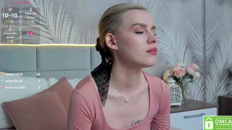Amalia online show from December 2024 07:46:02 PM