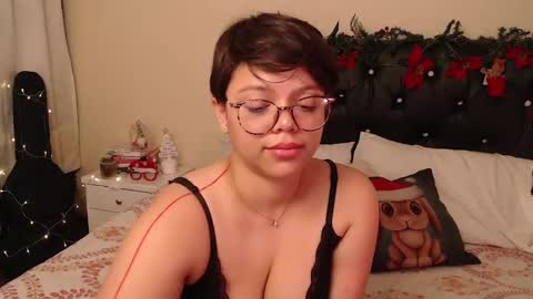         online show from December 2024 05:11:01 PM