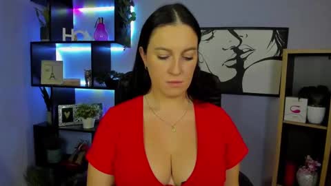 Amanda online show from January 2025 06:49:01 PM