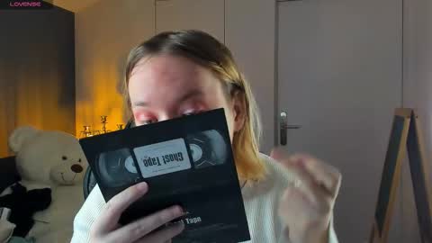 Hi im Amanda online show from November 2025 10:25:02 AM