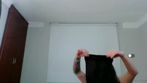 Snapshot of amanda_callum_ chatting on November 2025 11:07:02 PM Katha online show from November 2025 11:07:02 PM