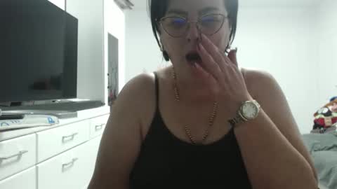 Snapshot of amandamuller1982 chatting on November 2025 11:27:02 PM Anda online show from November 2025 11:27:02 PM