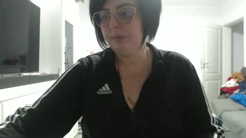 Snapshot of amandamuller1982 chatting on November 2025 05:34:01 PM Anda online show from November 2025 05:34:01 PM