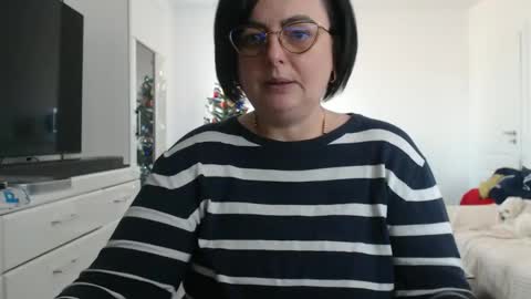 Snapshot of amandamuller1982 chatting on December 2025 09:14:02 AM Anda online show from December 2025 09:14:02 AM