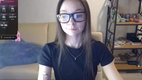 Mila online show from December 2024 02:41:02 PM