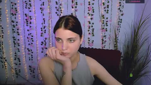 amara_shine online show from September 2025 07:36:02 PM