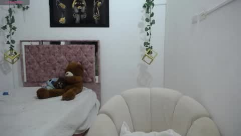 amaranta_roouse online show from September 2025 12:21:02 PM