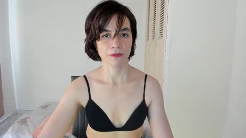 Snapshot of amaranthaajames chatting on October 2025 07:11:02 PM Amarantha online show from October 2025 07:11:02 PM