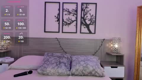 Amara online show from September 2025 01:04:01 PM