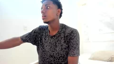 Snapshot of amare_25 chatting on October 2025 07:12:02 PM Amare online show from October 2025 07:12:02 PM