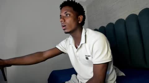 Snapshot of amare_25 chatting on November 2025 07:04:02 PM Amare online show from November 2025 07:04:02 PM