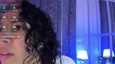 Snapshot of amarettho chatting on October 2025 11:22:02 AM Emily online show from October 2025 11:22:02 AM