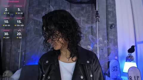 Snapshot of amarettho chatting on November 2025 11:56:02 AM Emily online show from November 2025 11:56:02 AM