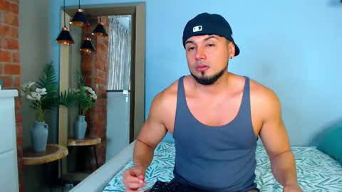 Husain junior lian dante and mask online show from January 2025 02:32:01 AM