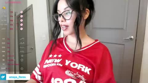 amaya_floress online show from March 2025 08:52:02 AM