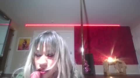 amayamillarodriguez online show from February 2025 04:43:01 AM
