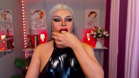 MISS JAZMINE QUEEN OF HELLFIRE online show from January 2025 01:35:01 PM