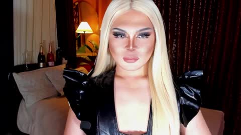 MISS JAZMINE QUEEN OF HELLFIRE online show from January 2025 12:26:02 PM