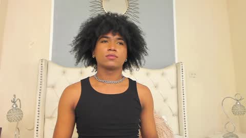 Ambar Colling online show from January 2025 04:01:01 PM