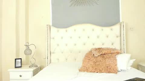 Ambar Colling online show from February 2025 05:36:01 PM