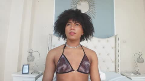 Ambar Colling online show from March 2025 04:35:02 PM