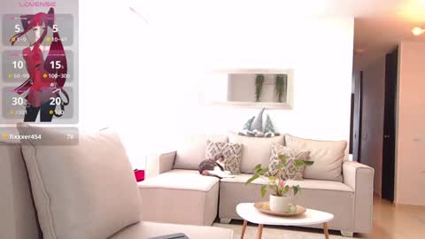 Snapshot of ambarhill chatting on December 2024 08:36:01 PM Ambar online show from December 2024 08:36:01 PM