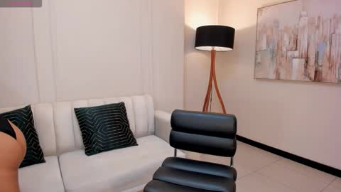 Snapshot of ambarowens chatting on December 2025 03:49:02 AM ambarowens online show from December 2025 03:49:02 AM