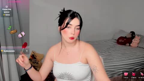 Snapshot of amber_landy1 chatting on December 2024 02:17:02 AM amber online show from December 2024 02:17:02 AM