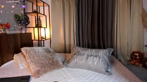 Snapshot of amber_maxwell chatting on September 2025 08:36:01 PM Amber online show from September 2025 08:36:01 PM