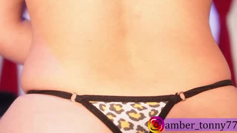 Snapshot of amber_tony77 chatting on November 2025 09:42:02 AM online show from November 2025 09:42:02 AM