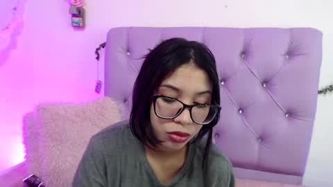 Snapshot of amberjeong chatting on January 2025 10:28:02 PM Amber Jeong online show from January 2025 10:28:02 PM