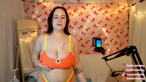 Amber Honey  online show from January 2025 11:01:02 PM