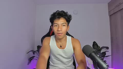 Snapshot of amdrix21 chatting on February 2025 12:51:02 AM Amdrix online show from February 2025 12:51:02 AM