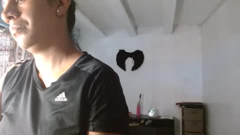 Snapshot of amelia_2023 chatting on November 2025 02:43:02 PM amelia online show from November 2025 02:43:02 PM