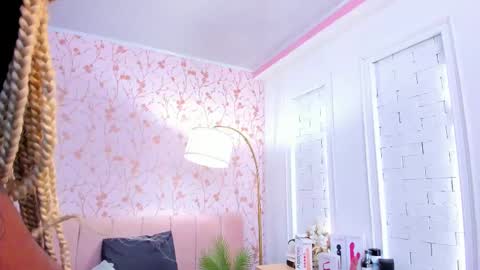 Amelia Adams online show from October 2025 07:11:02 PM