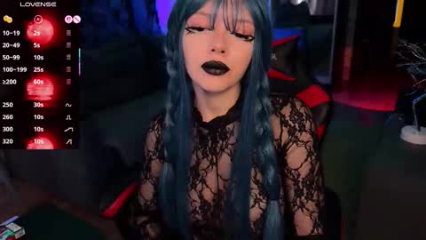 Amelia Aley  online show from October 2025 10:46:02 AM