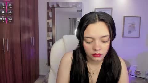 amelia online show from January 2025 11:20:02 AM