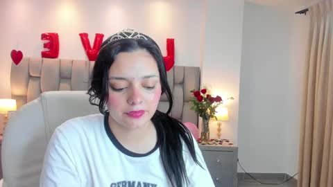 amelia online show from February 2025 11:39:02 AM