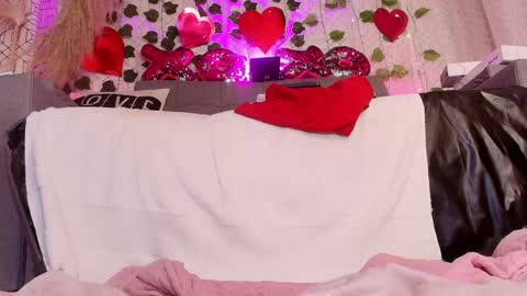 Amelia online show from January 2025 09:16:02 AM