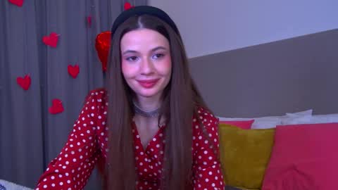 Amelia online show from March 2025 09:43:02 PM