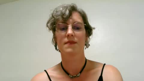 Ameliaishka online show from September 2025 04:14:02 AM